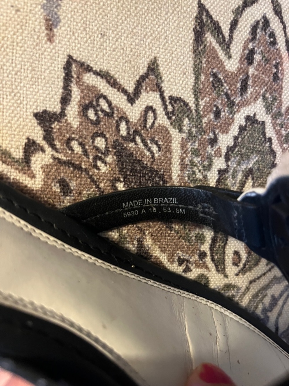Tory Burch Black and White Logo Thong Sandals - Picture 5 of 6